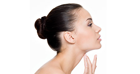 Adam's-apple-reduction-surgery-at-Chettawut-Plastic-Surgery-Center