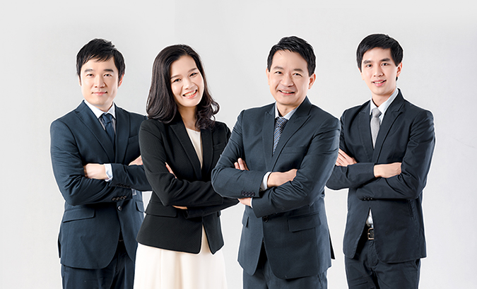 Chettawut-Plastic-Surgery-Center-Doctor-team