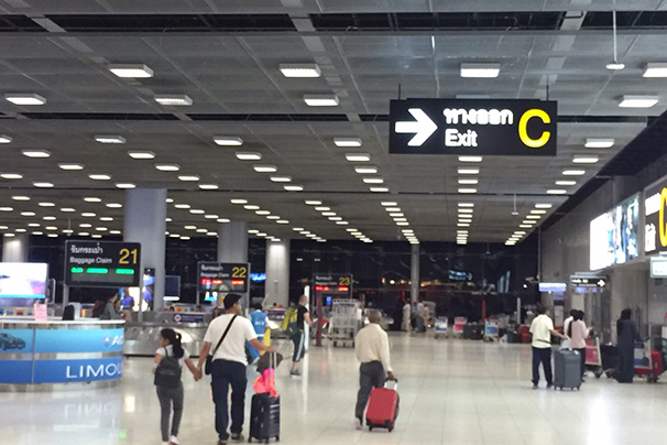 2-Baggage-claim-at-Suvanabhum-airport